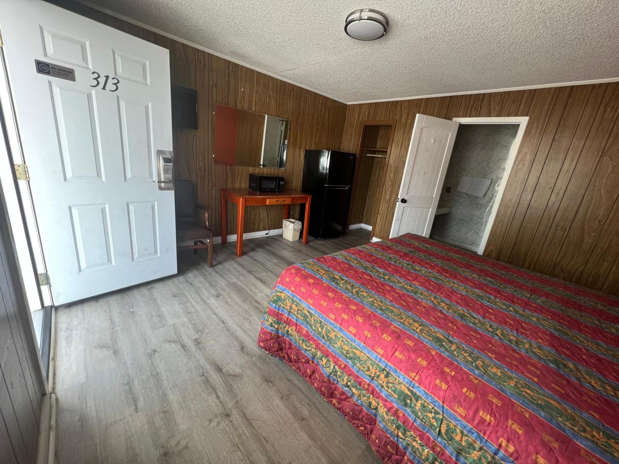 Pinelodge Motel Baxley Dış mekan fotoğraf